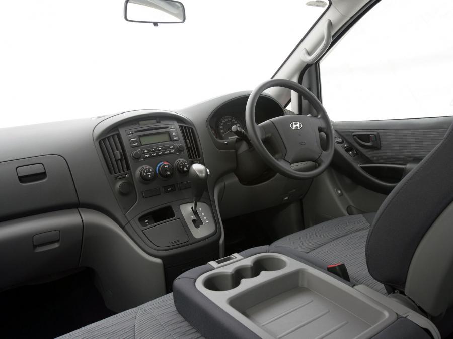  Hyundai iLoad 2008 года  (AU) (фото 4 из 10)